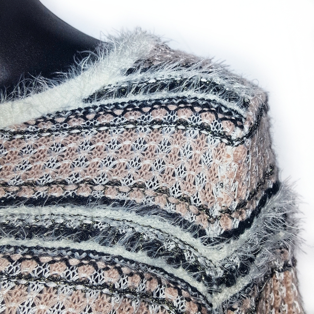 NEW Fuzzy Striped Sweater Cozy Normcore Small 0 2 4 - Picture 4 of 7